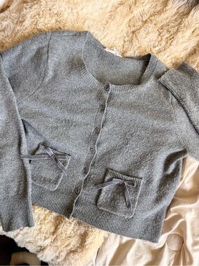Women’s Gray Button-Up Sweater with Pocket Bows